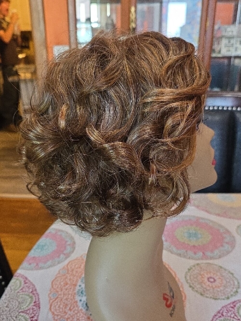 Bouyant Gabor Short Layered Wig in Chestnut Brown with Blonde Highlights
